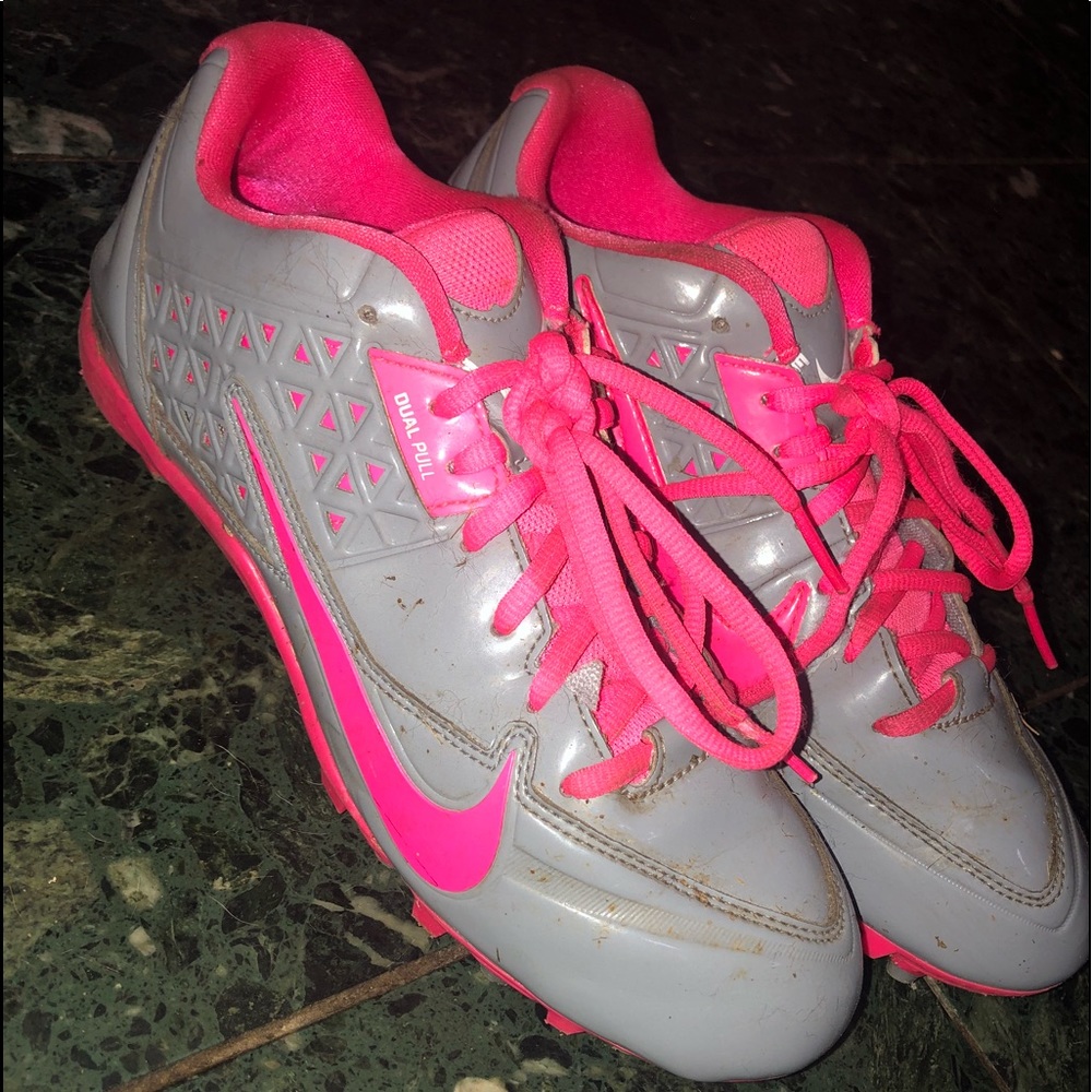 Lacrosse cleats